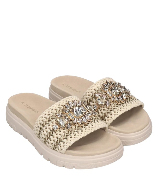 Step into European Elegance: Summer Sandal Staples by Bagatt